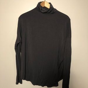 Vince long sleeve top